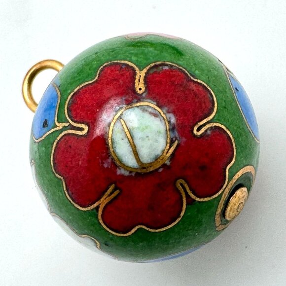 Cloisonne 2 Green Color Beads 16 MM Red White Pink Flowers Beads - Picture 6 of 9
